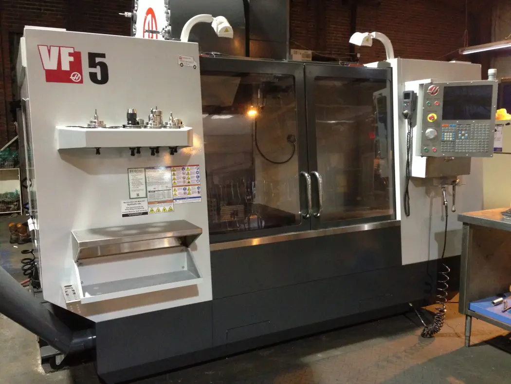 A VF5 machining equipment